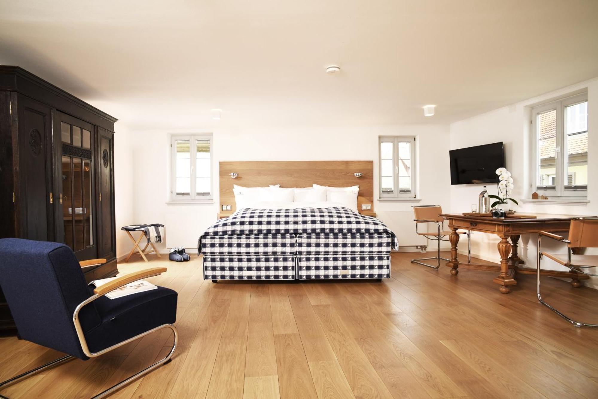 Haestens Boutique Biohotel - Chez Douverne Sommerach Bagian luar foto