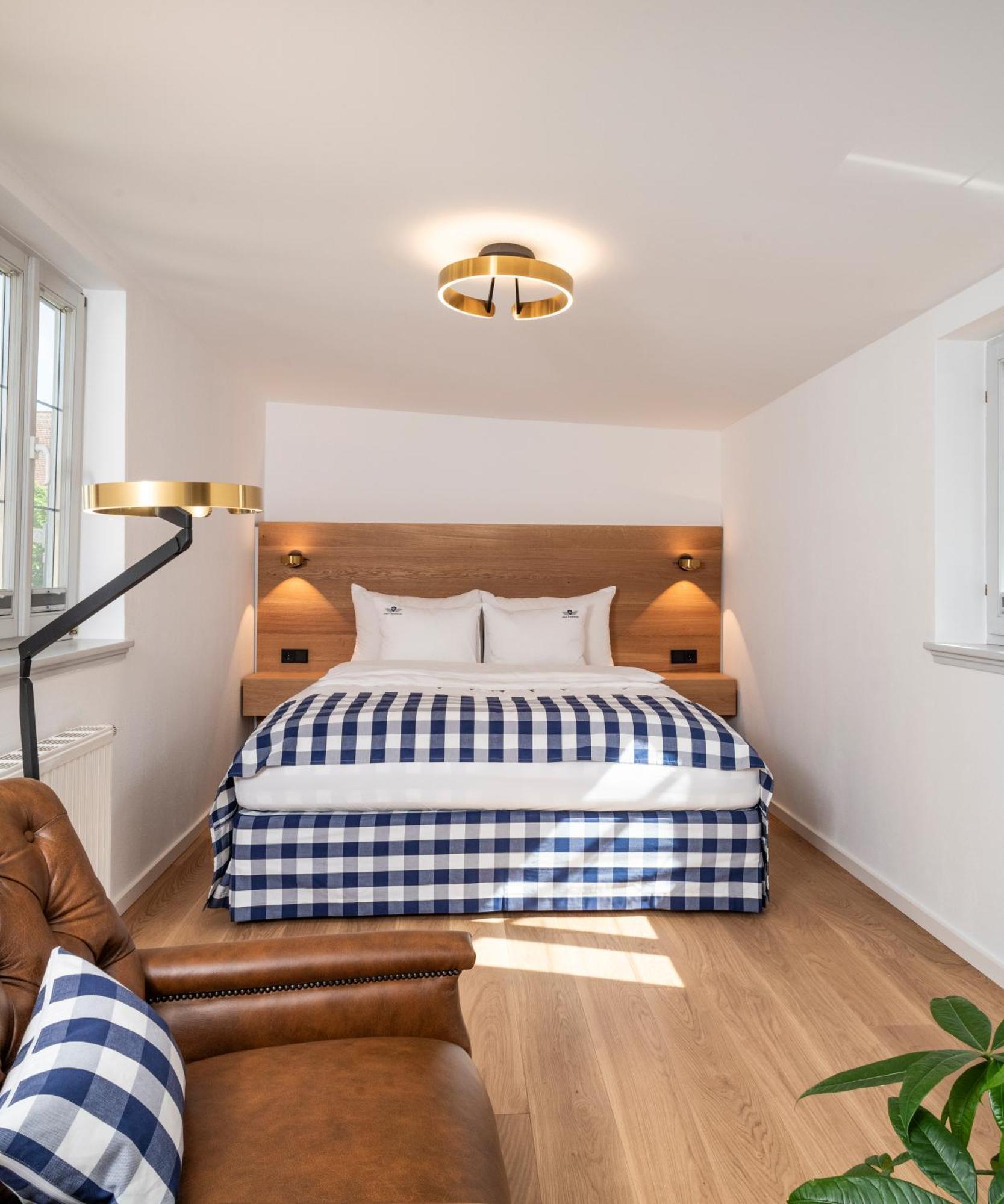 Haestens Boutique Biohotel - Chez Douverne Sommerach Bagian luar foto