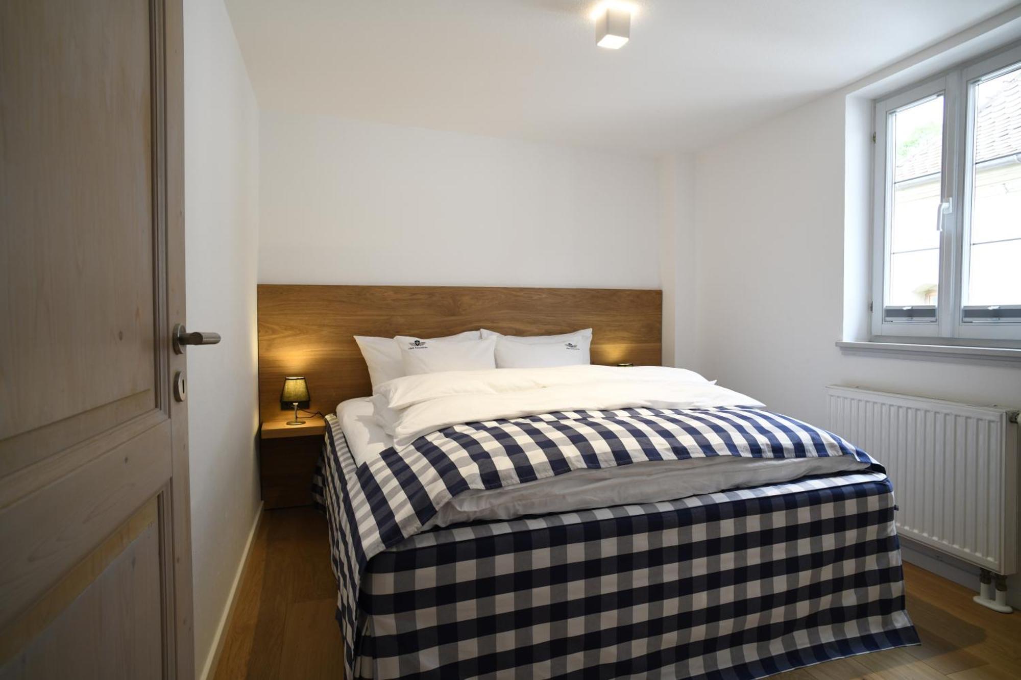 Haestens Boutique Biohotel - Chez Douverne Sommerach Ruang foto